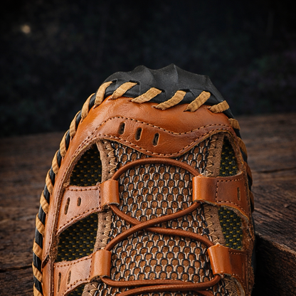 HENRY TRAIL SANDALS